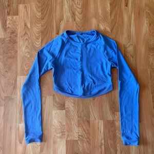 Whitney Simmons cropped long sleeve!